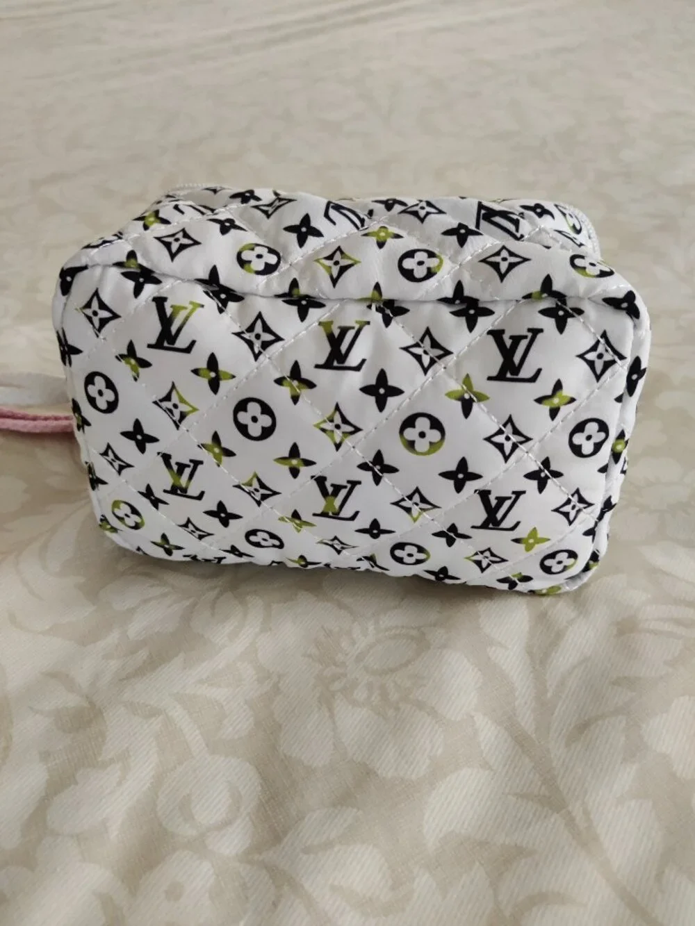 NEW Quilted Fabric Cosmetic/Makeup Train Case Travel Toiletry Bag